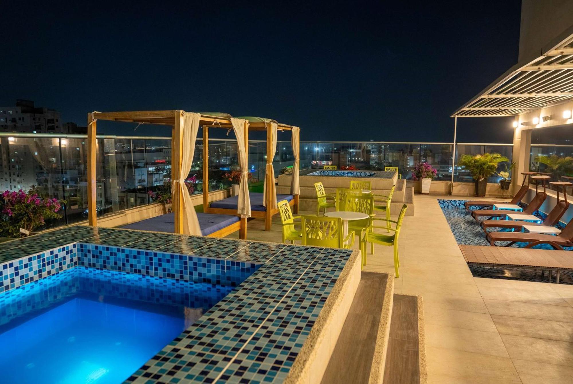 Hotel Wyndham Garden Barranquilla Exterior foto