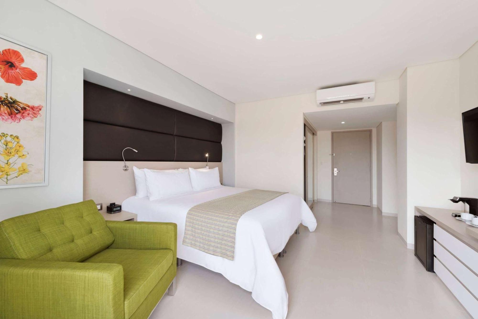 Hotel Wyndham Garden Barranquilla Exterior foto