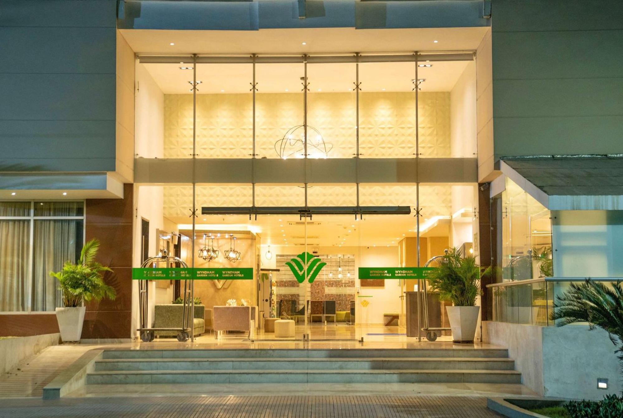 Hotel Wyndham Garden Barranquilla Exterior foto